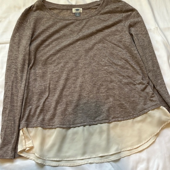 Old Navy Tops - Grey lightweight shirt
